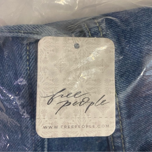 Free People We The Free Maggie Mid Rise Straight Leg Raw Hem Rigid Jeans 25 - Picture 8 of 9